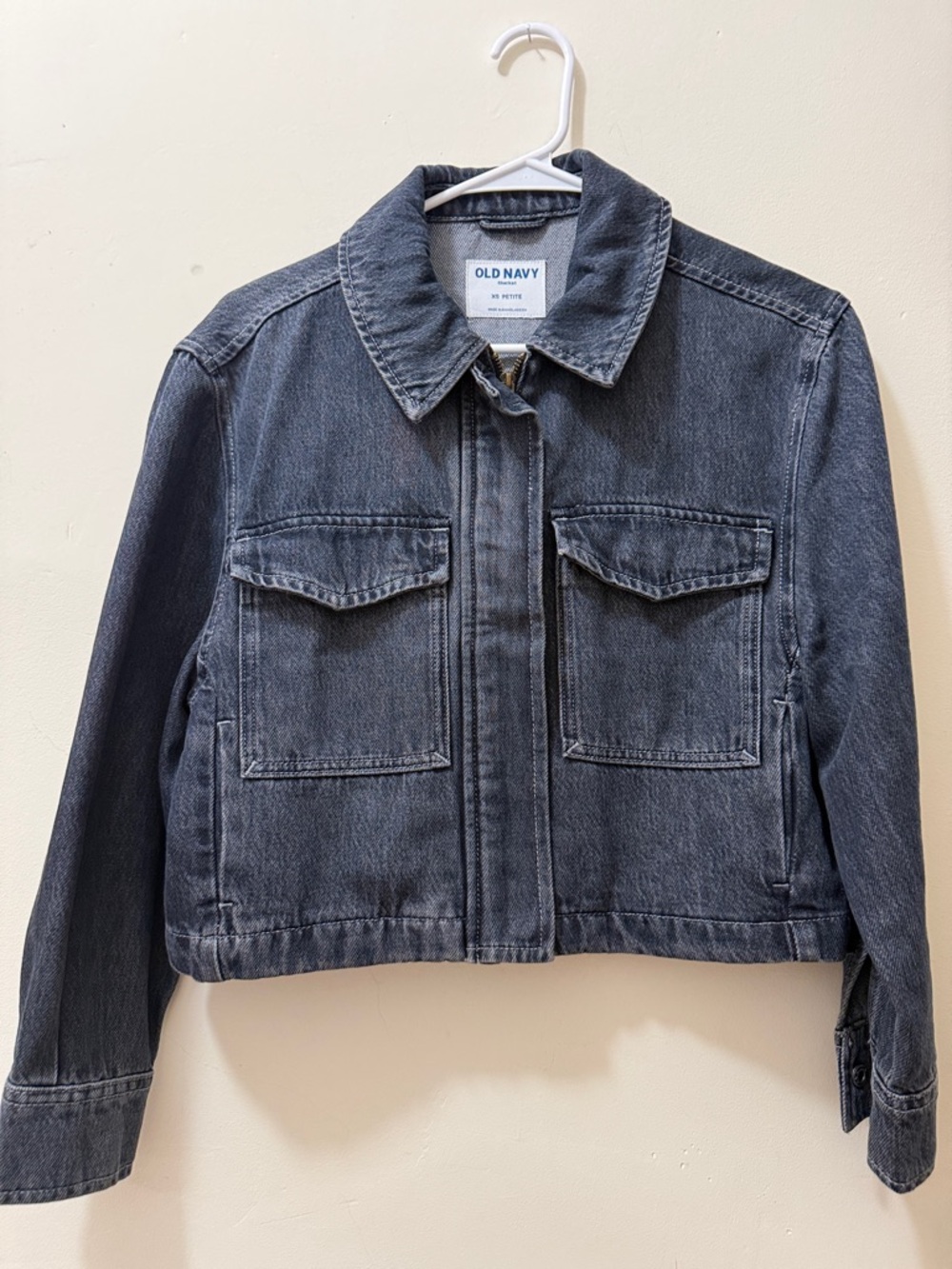 Old Navy Washed Black Cropped Denim Jacket